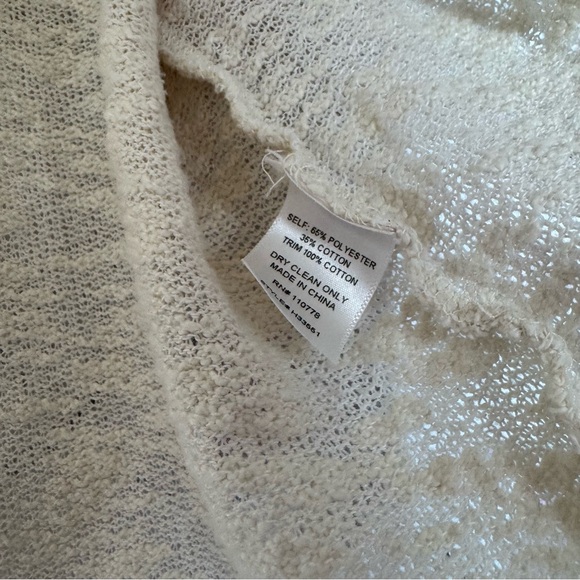 Hazel top crochet white cream lace pattern arms high low comfy oversized boho - Picture 6 of 10